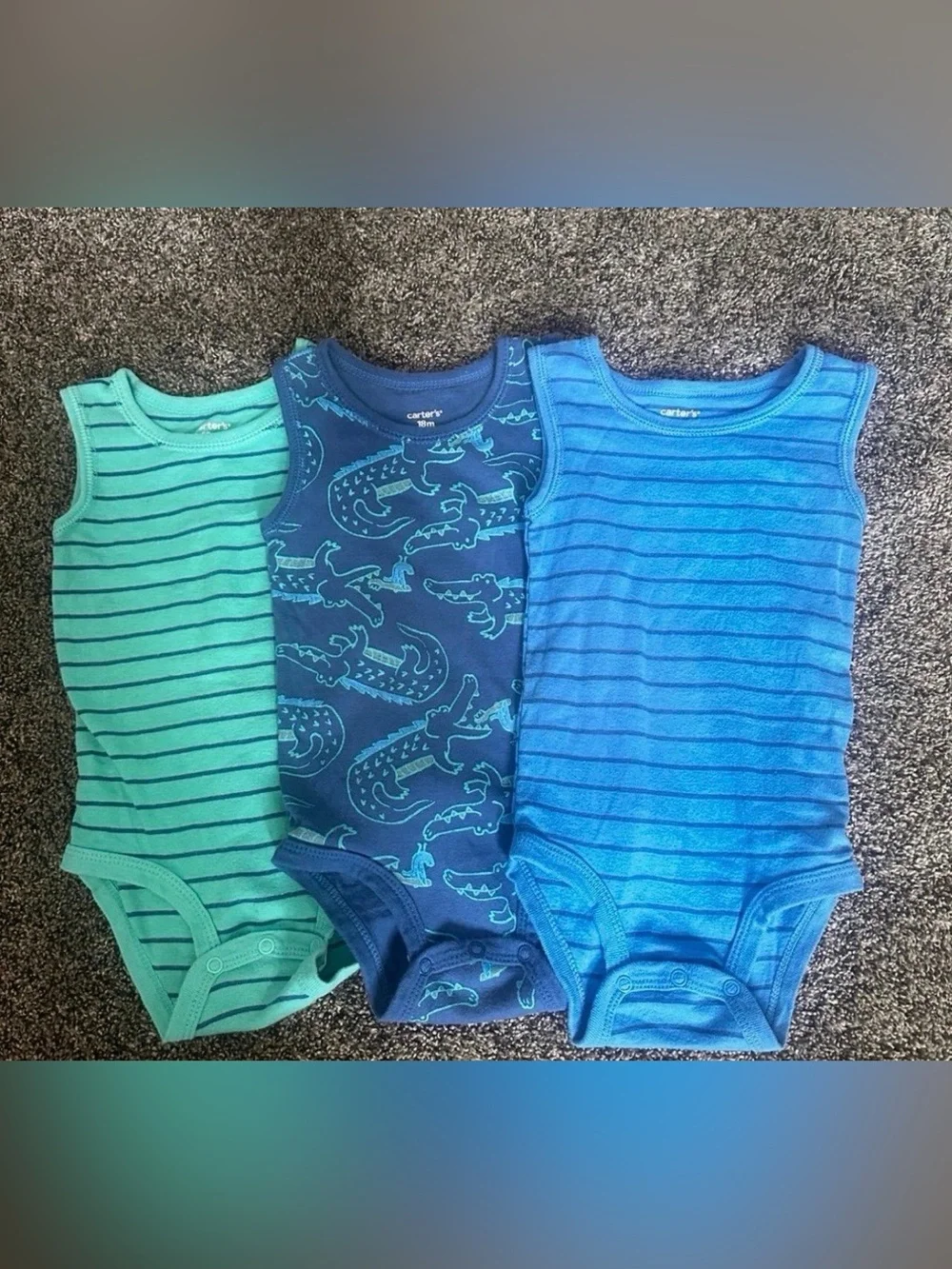 Carters Baby Boy Onesie Size 18M 0420